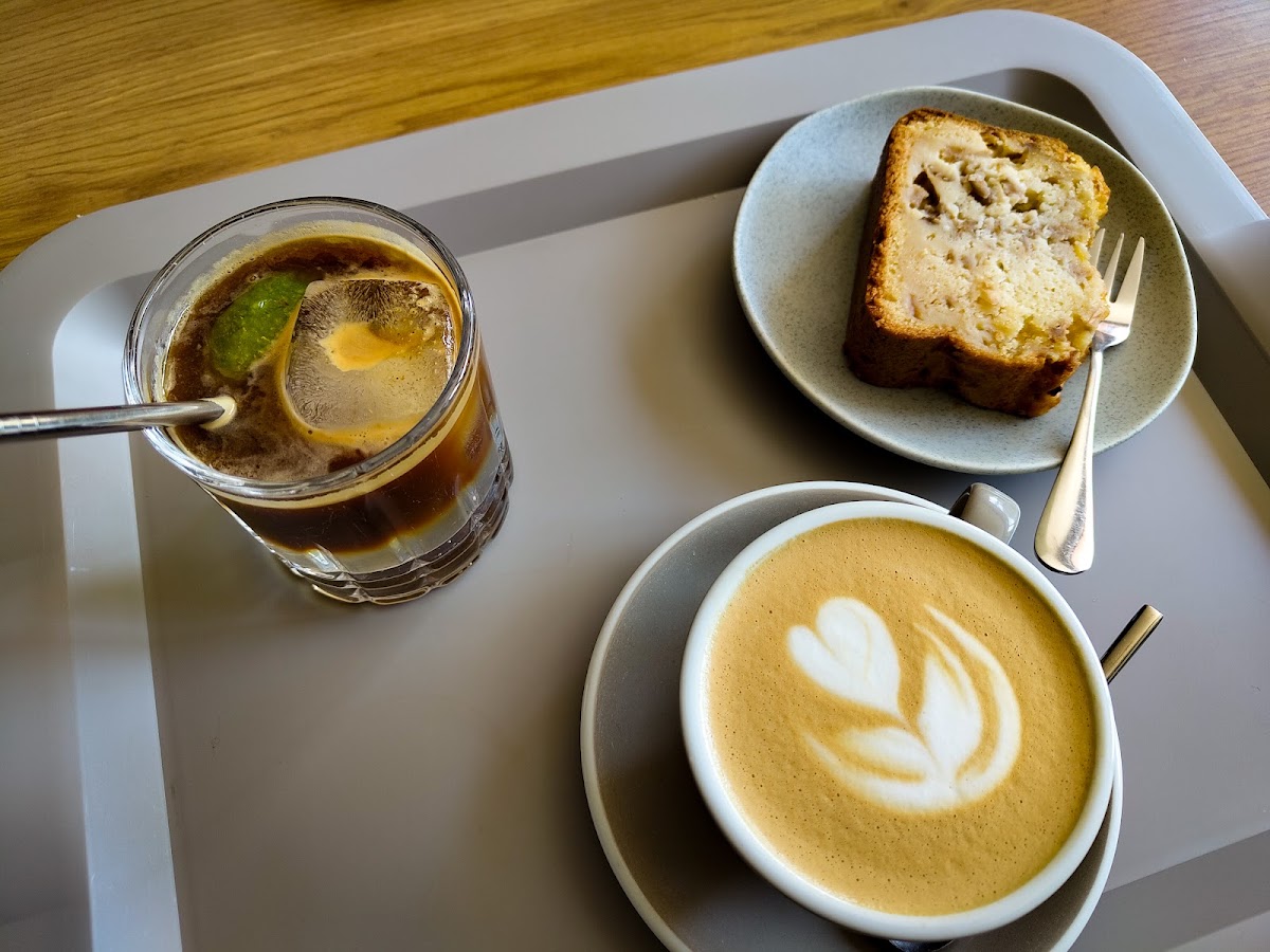 Cats and coffee | Киці та кава | 12+ — Cafe