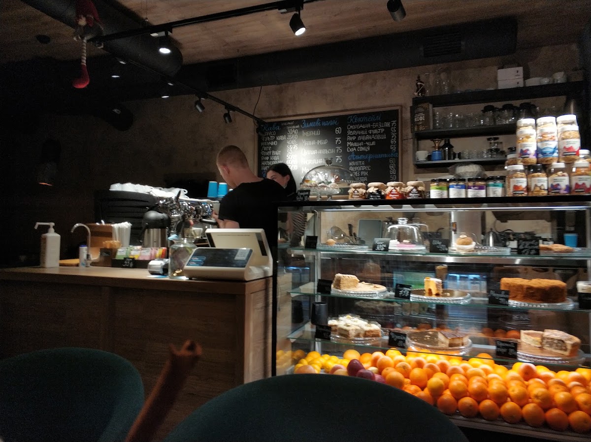 CoffeeDoor Brewbar & Coffeeshop — Cafe
